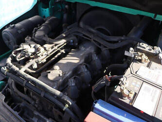 2005-mitsubishi-fge25t-1452186-47137377