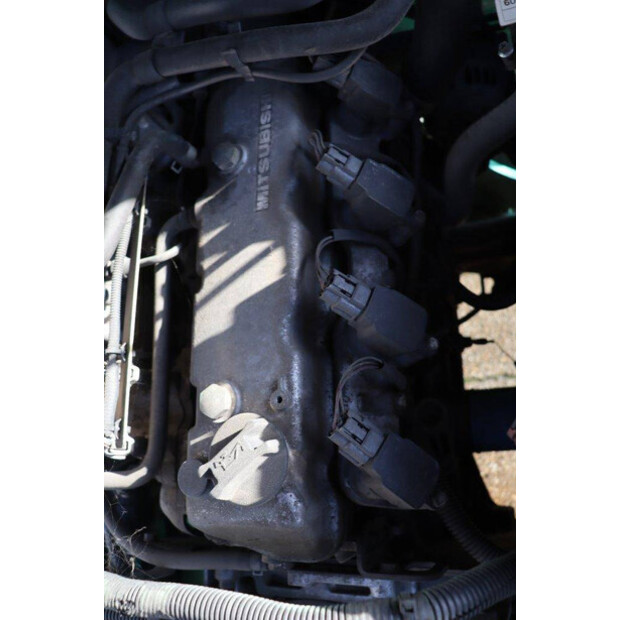 2005 MITSUBISHI FGE25T-47137378