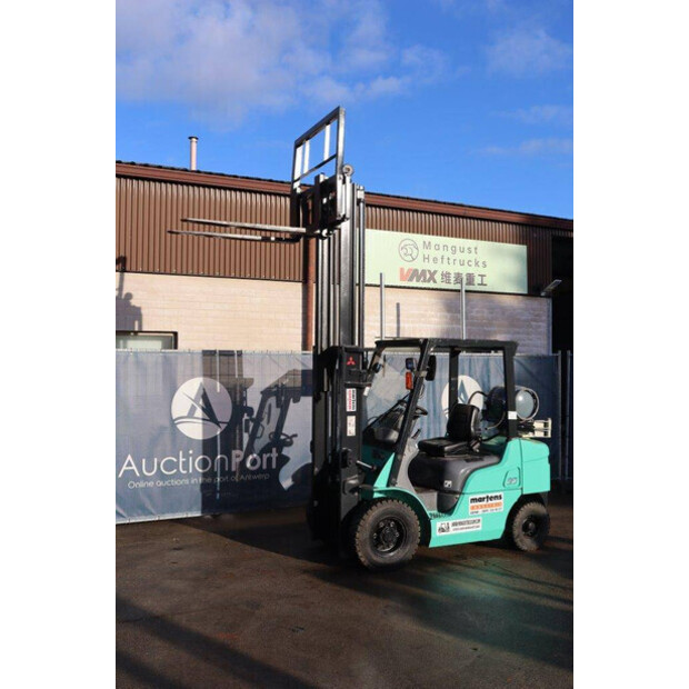 2005 MITSUBISHI FGE25T-47137380