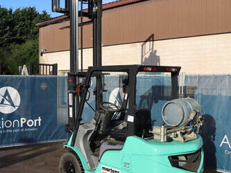 2005-mitsubishi-fge25t-1452186-47137382