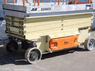 2008-jlg-3246es-1452192-47137579