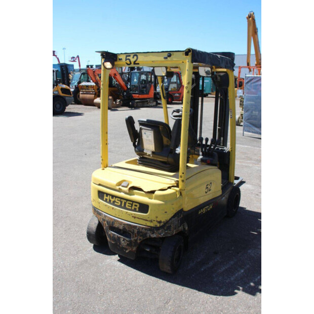 2017 Hyster J2.0XNT LWB-47137696