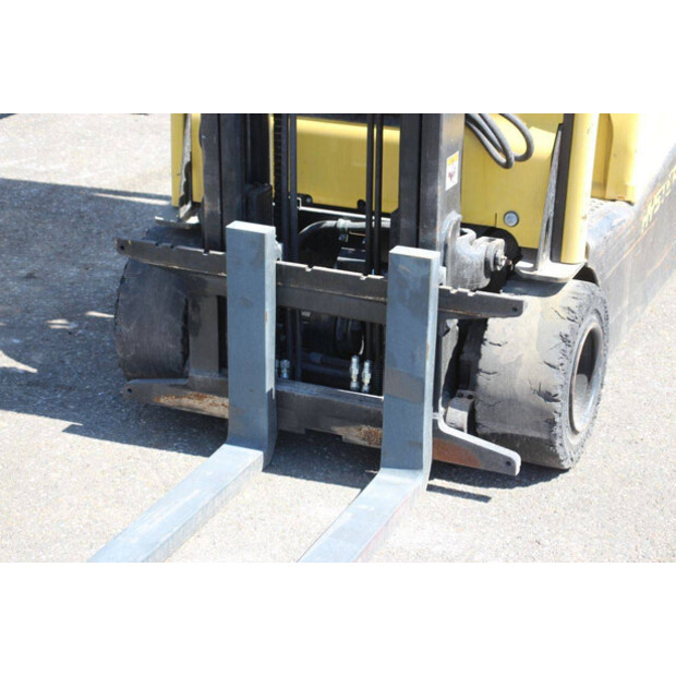 2017 Hyster J2.0XNT LWB-47137701