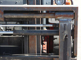 2003-linde-h60d-02-47137729
