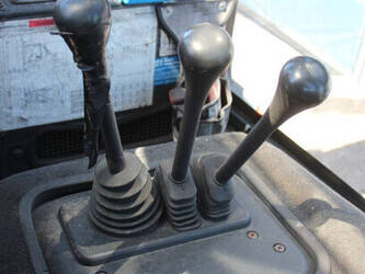 2003-linde-h60d-02-47137745