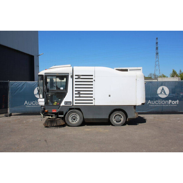 2013 RAVO 530-47137813