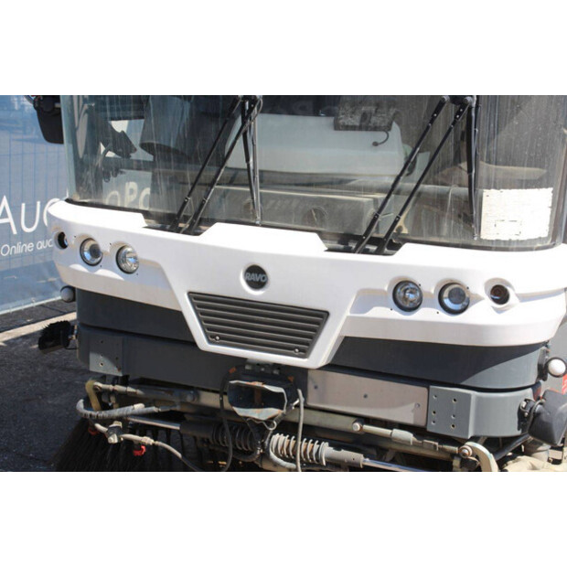 2013 RAVO 530-47137820