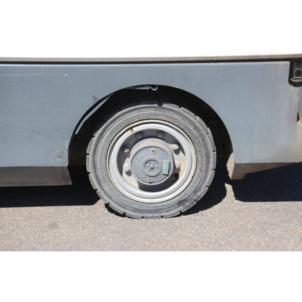 2013 RAVO 530-47137825
