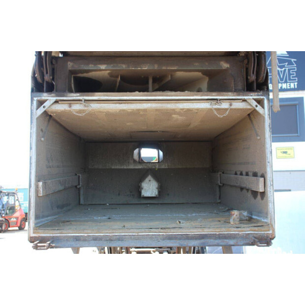 2013 RAVO 530-47137846