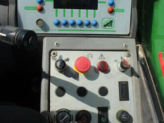 2010-merlo-r45-21-mcss-1452201-47137879