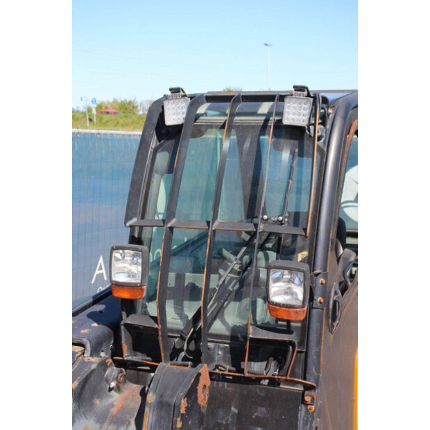 2014 جيه سي بي JCBTLT30L-47137931