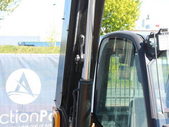 2014-jcb-jcbtlt30l-47137946