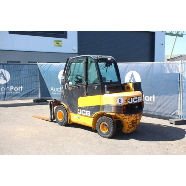 2013 JCB JCBTLT30C-47137949
