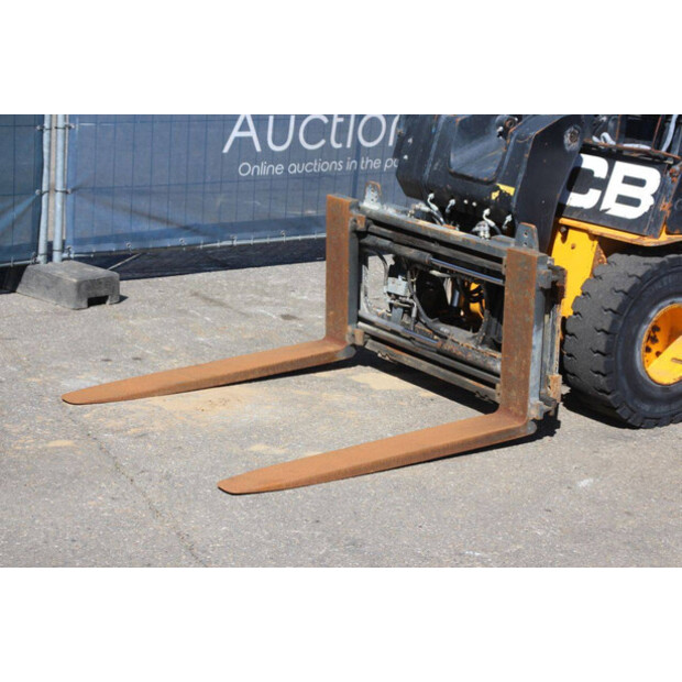 2013 JCB JCBTLT30C-47137955