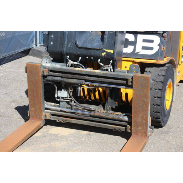 2013 JCB JCBTLT30C-47137956