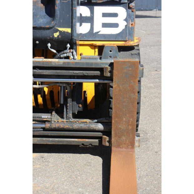 2013 JCB JCBTLT30C-47137957