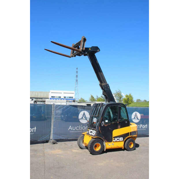 2013 JCB JCBTLT30C-47137971