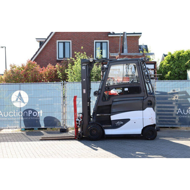2020 Linde E30HL-01/600-47137975