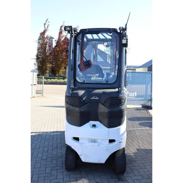2020 Linde E30HL-01/600-47137979