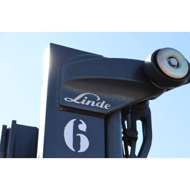 2020 Linde E30HL-01/600-47137987