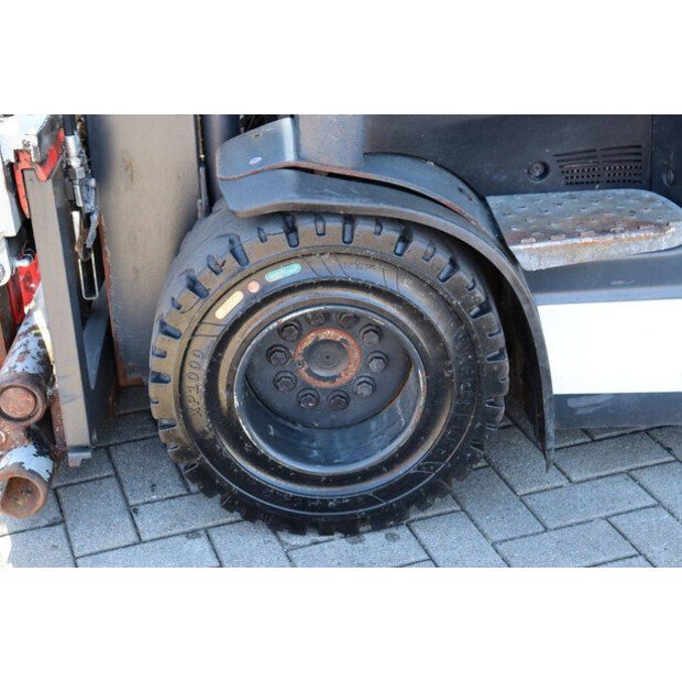 2020 Linde E30HL-01/600-47137989