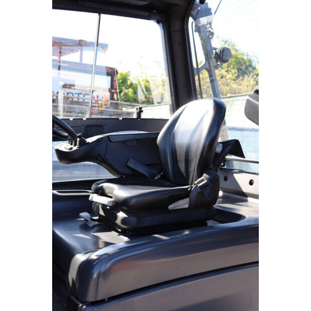 2020 Linde E30HL-01/600-47137997