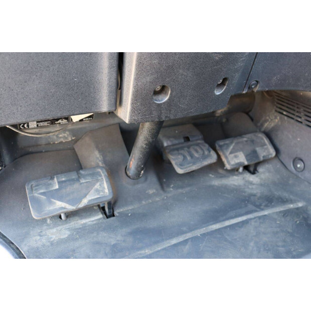 2020 Linde E30HL-01/600-47137998