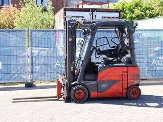 Image de ENGINS DE LEVAGE 2014 Linde E20PH-02