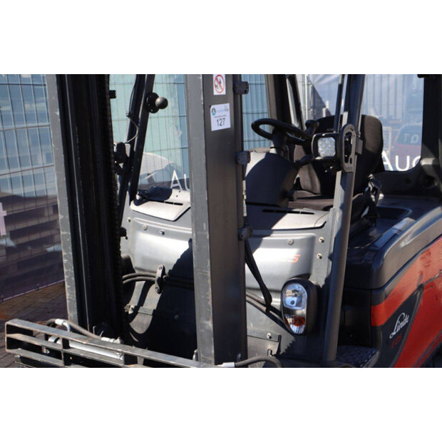 ليندي E25-47139052