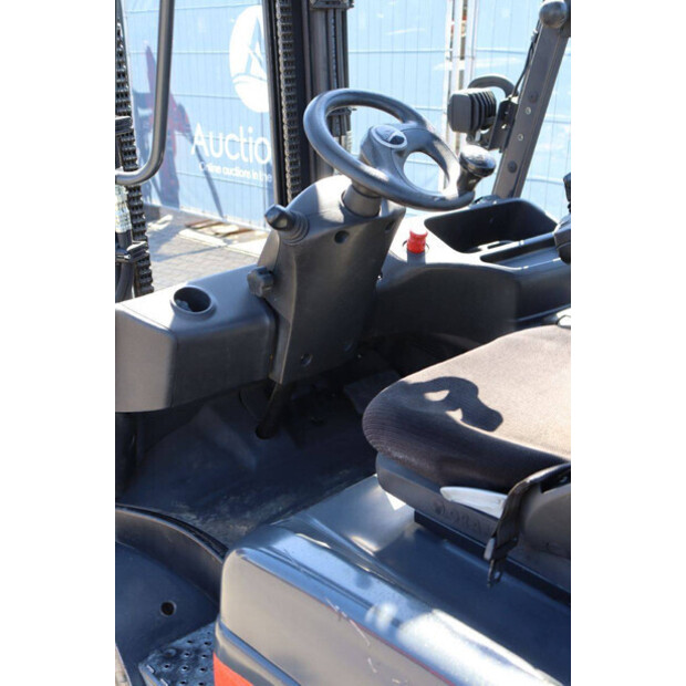 ليندي E25-47139063