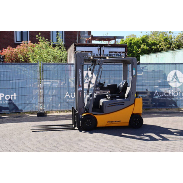 2025 Jungheinrich EFG 316K-47139077