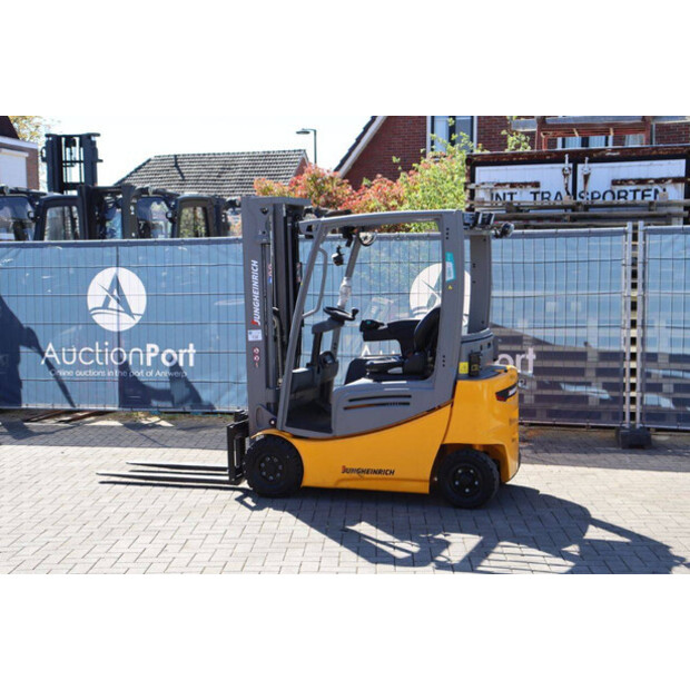 2025 Jungheinrich EFG 316K-47139079