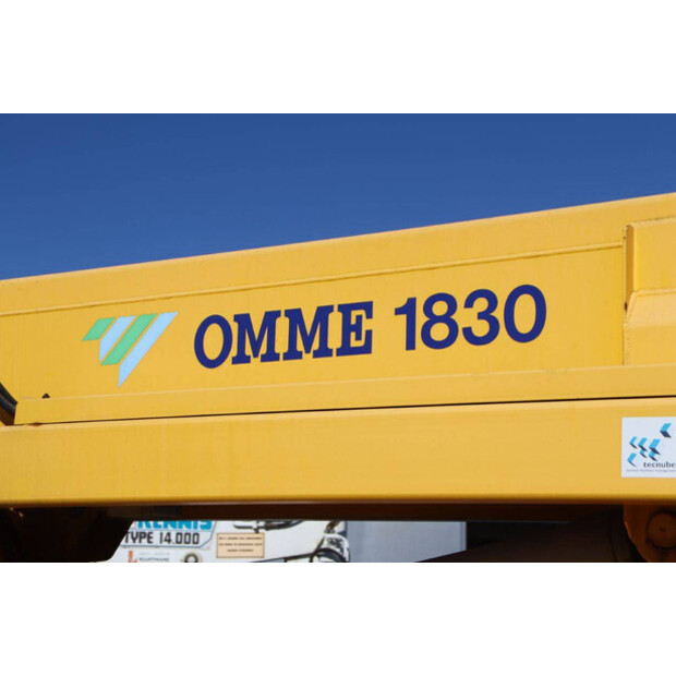 2005 اوم 1830EBZX-47139247