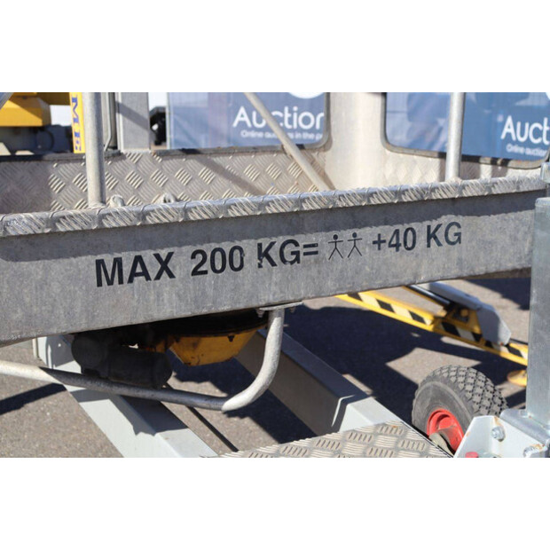 2005 اوم 1830EBZX-47139252