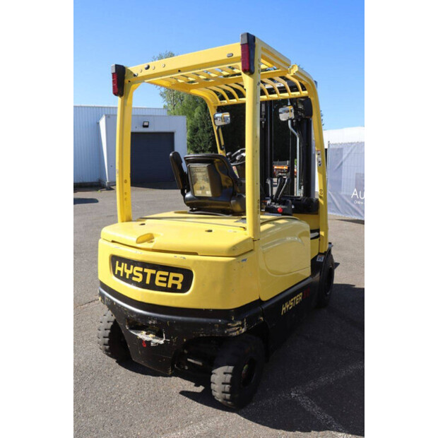 2010 هايستر J3.0XN-861-47139274