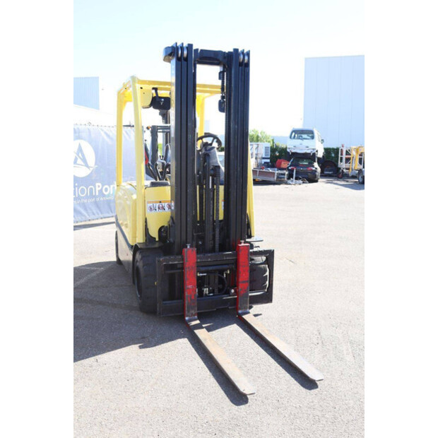 2010 هايستر J3.0XN-861-47139275