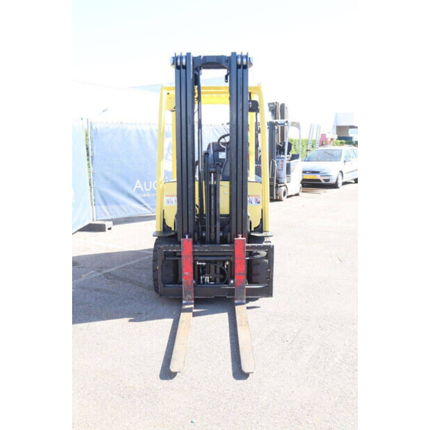 2010 هايستر J3.0XN-861-47139276