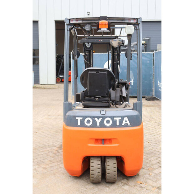 2018 تويوتا 8FBE20T-47139419
