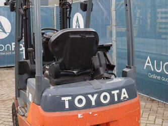toyota-8fbet15-1452245-47139565