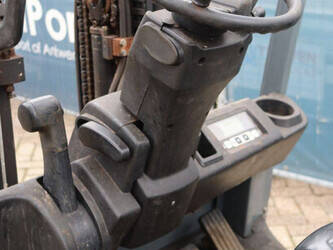 toyota-8fbet15-1452245-47139573