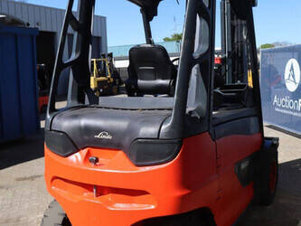 2015-linde-e35h-01-600-47139625