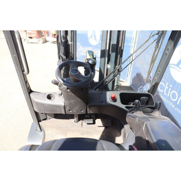 2015 ليندي E35H-01/600-47139636