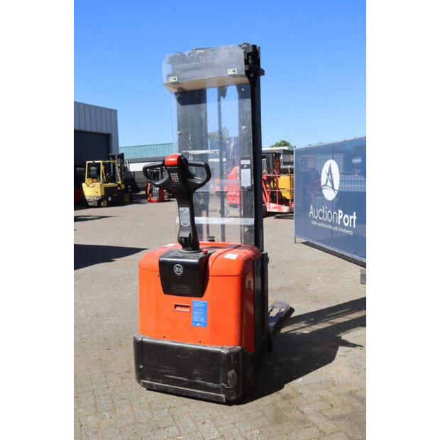 2012 بي تي SPE160L-47139657