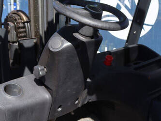 2012-linde-e30l-01-1452249-47139693