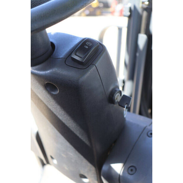 2012 Linde E30L-01-47139695