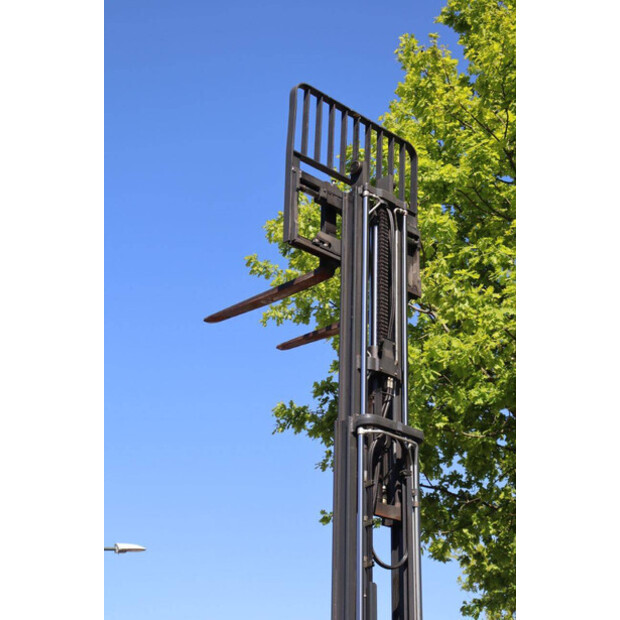2012 Linde E30L-01-47139706