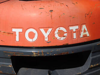 toyota-25-1452251-47139760
