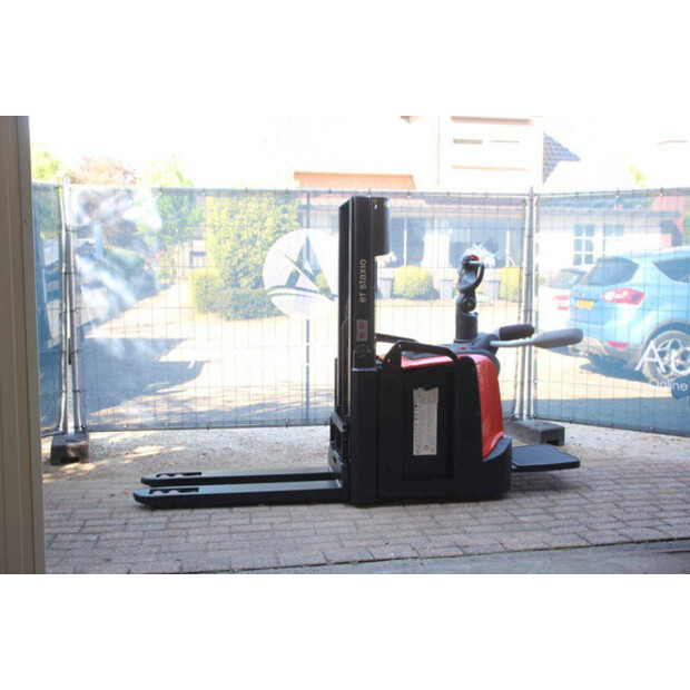 2018 تويوتا SPE200D-47139780