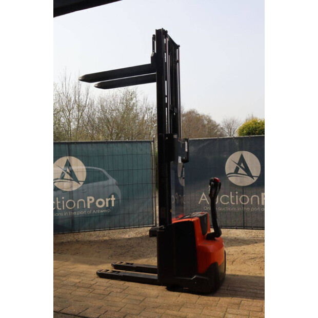 2015 BT SWE-140L-47140024