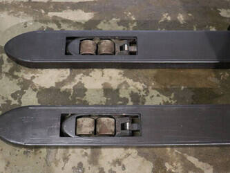 2014-toyota-bt-swe140l-1452263-47140037